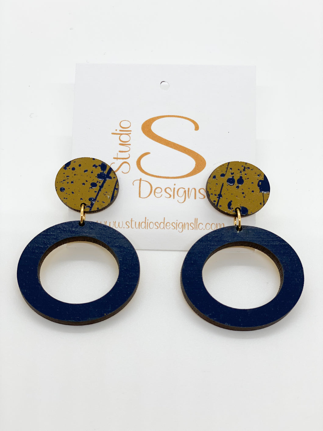Offense Earrings-GA Tech