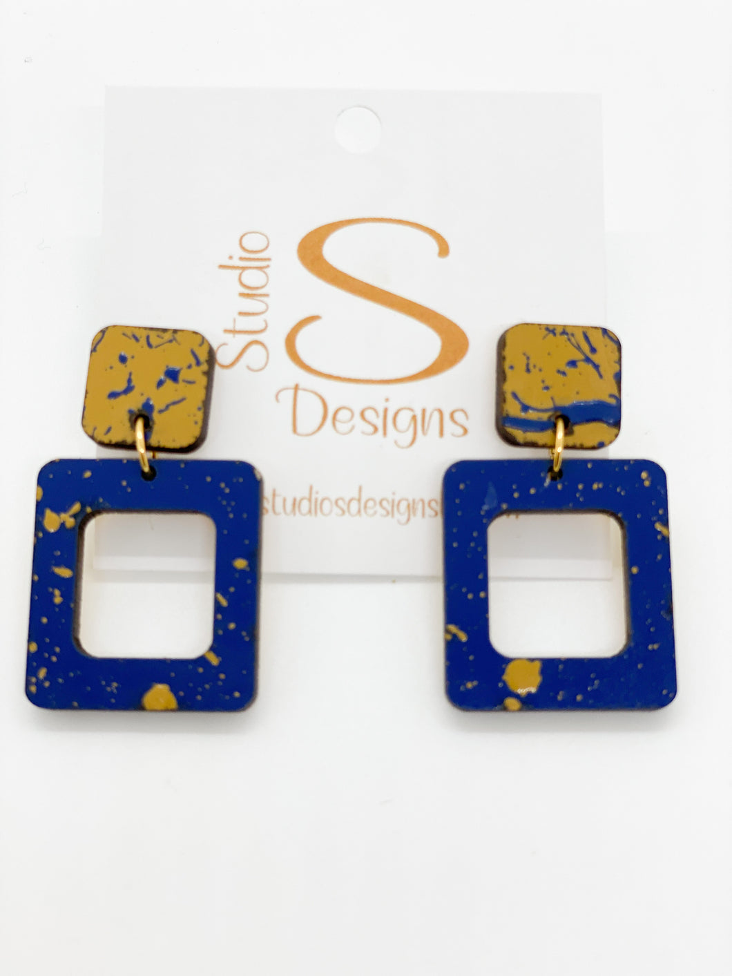 Defense Earrings-Notre Dame
