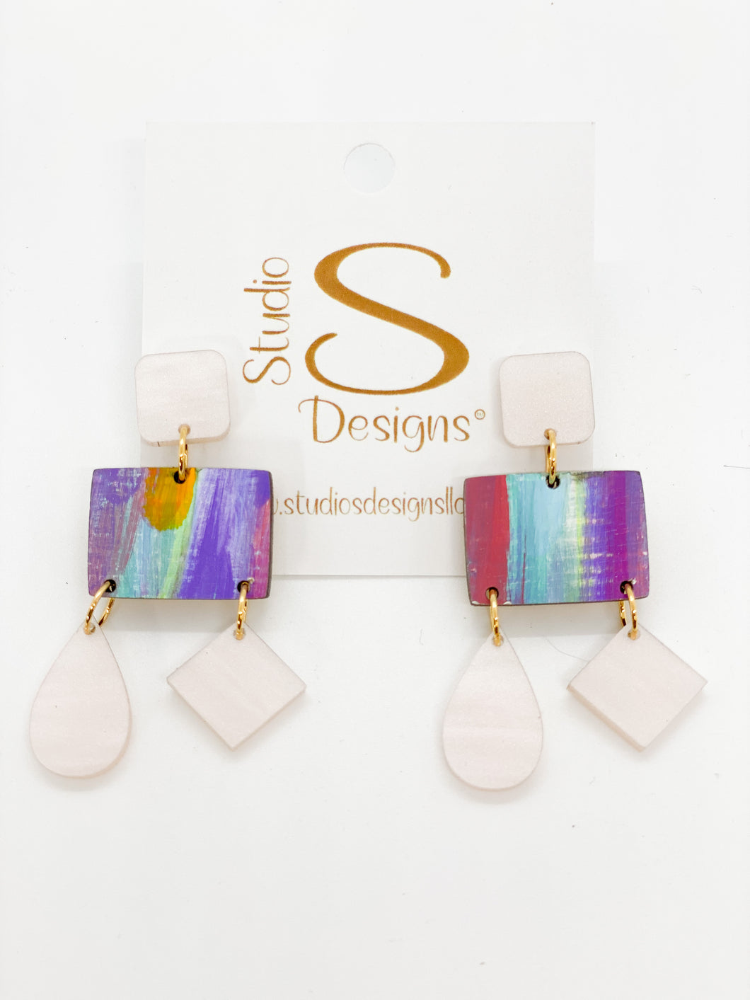 Finley Earrings-Pink Pearl Purple