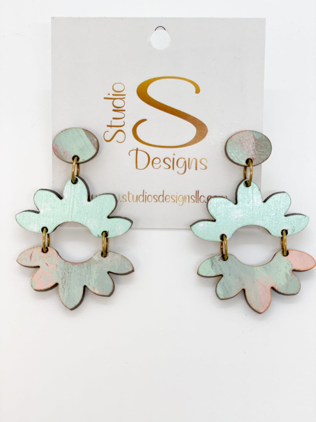 Mia Earrings-Aqua Seafoam Pink