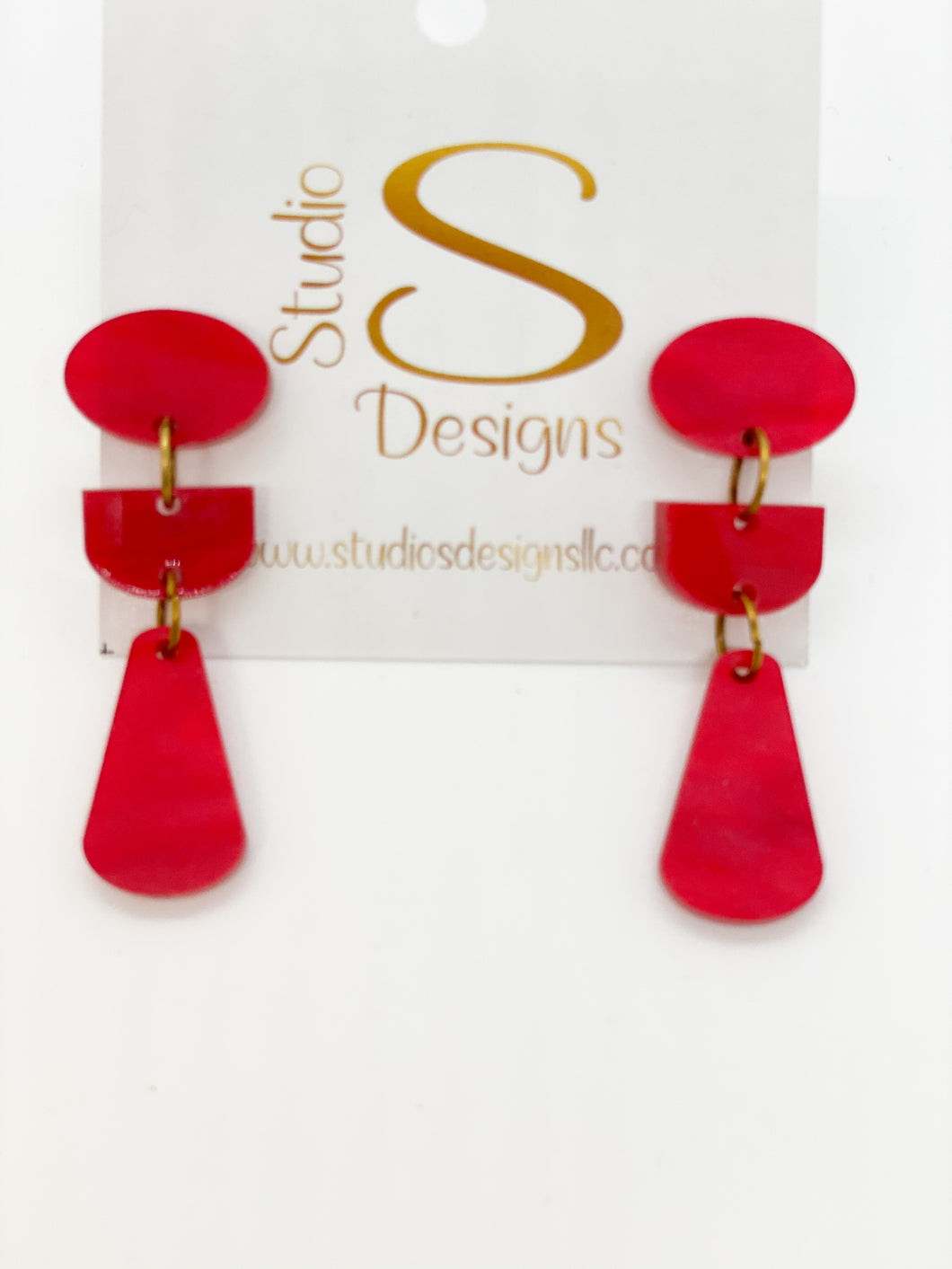 Betty Earrings-Red Pearl