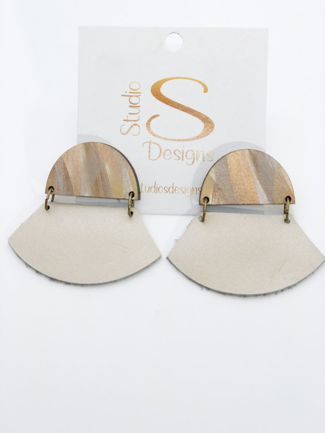 Bella Earrings-Natural Abstract Pearl Champagne Leather